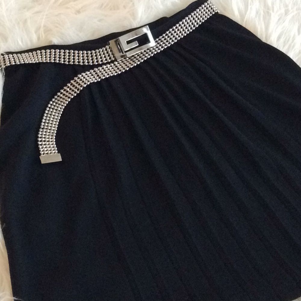 💞ST.JOHN💞collection by Marie Gray skirt